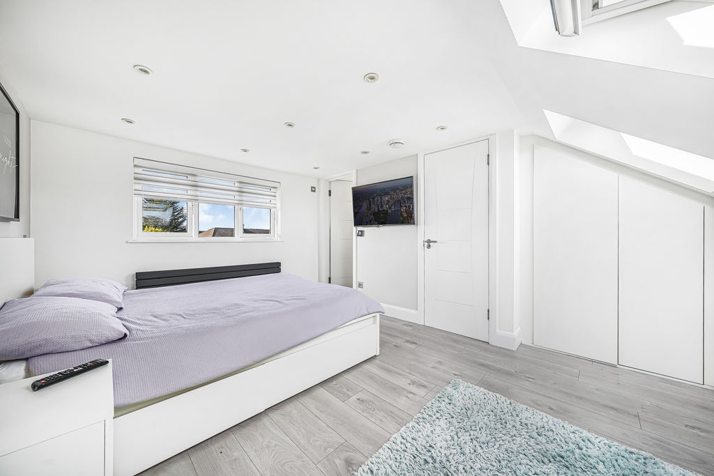 Photo 26- click for photo gallery